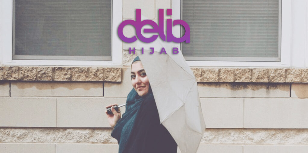 Tips Hijab saat Musim Hujan