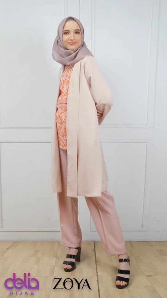 Delia Hijab - Baju Gamis Modern - Busana OOTD Hijab yang Cocok saat Mengajar Delia Hijab - Baju Gamis Modern - Busana OOTD Hijab yang Cocok saat Mengajar