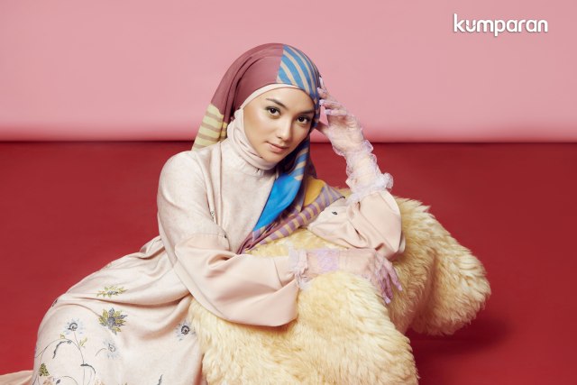 Delia Hijab – Baju Muslim Casual – Hijab Sukabumi - Gaya Berpakaian dan OOTD Citra Kirana Setelah Berhijab - 2