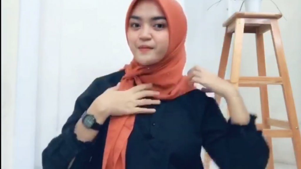 Keyword : Tutorial Hijab Segi Empat Simpel dan Modis – Tutorial Hijab Segi Empat Menutup Dada – Tutorial Hijab Segi Empat Terbaru – Tutorial Hijab Segi Empat Simple dan Modis – Tutorial Hijab Segi Empat yang Simple – Tutorial Hijab Segi Empat Panjang – Tutorial Hijab Segi Empat Pita Samping
