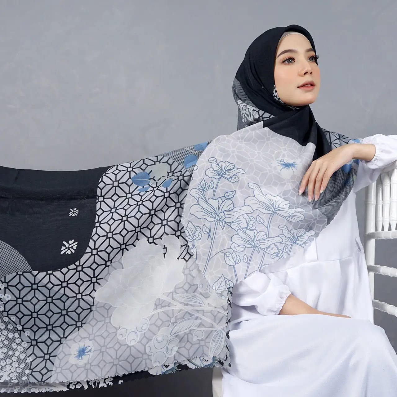 Marblack Hijab Segi Empat - Ainsley Scarf - Delia Hijab